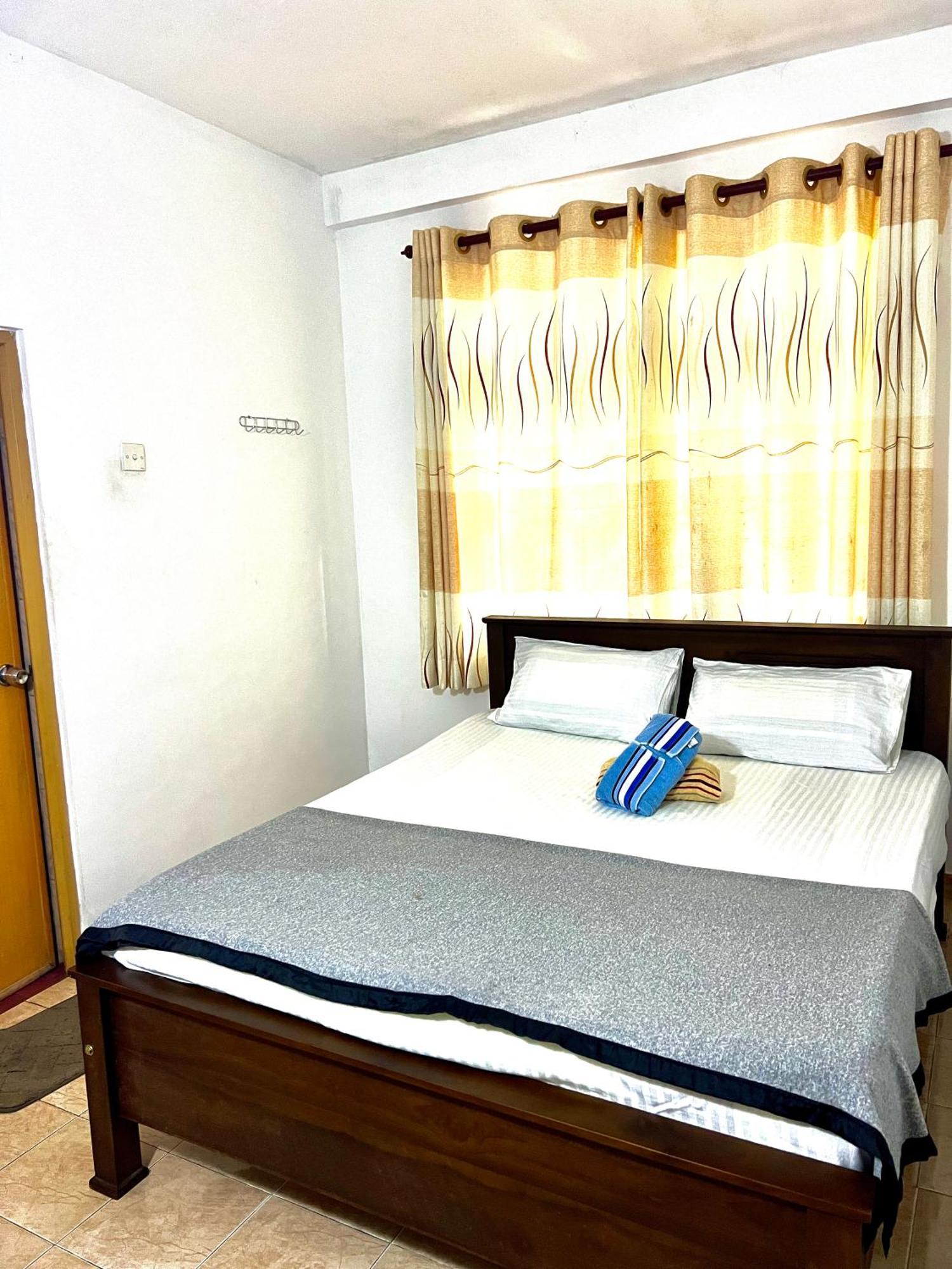 Pineview Lodge เอลลา ภายนอก รูปภาพ