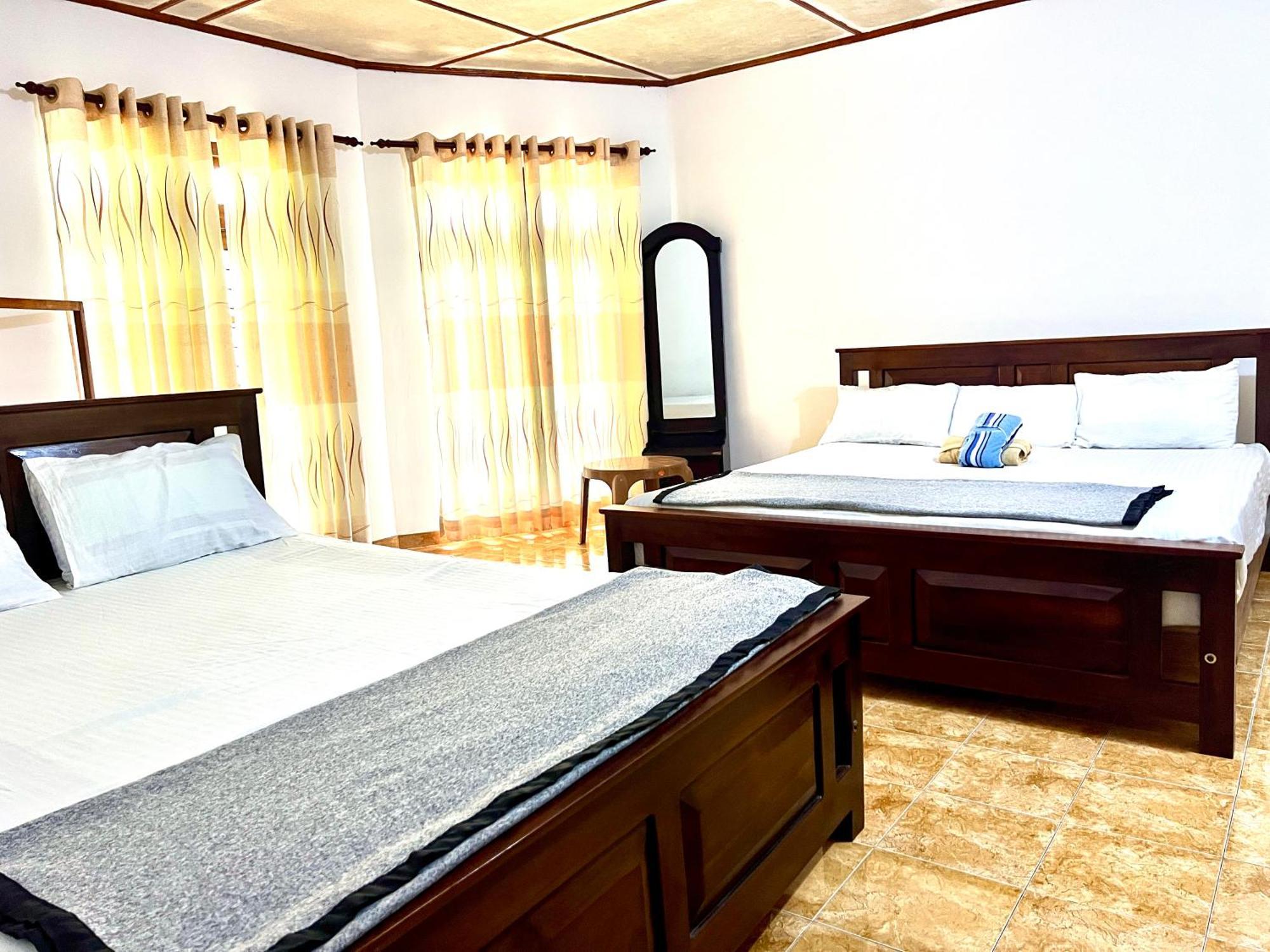 Pineview Lodge เอลลา ภายนอก รูปภาพ